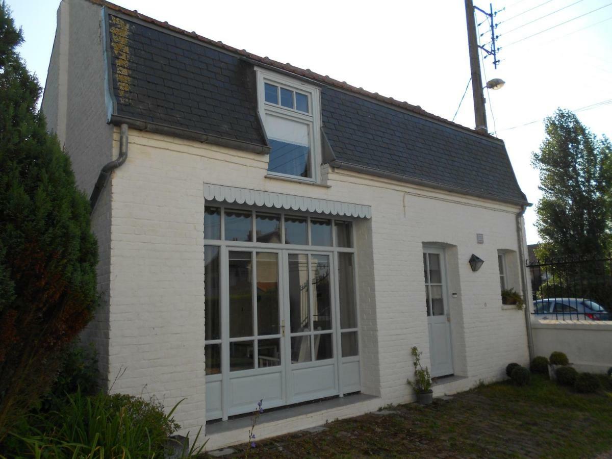 La Petite Maison Du Parc Bois-en-Ardres Bagian luar foto